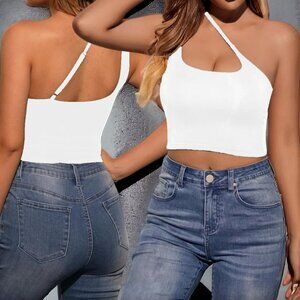NWOT WILTILKY( M ) One Shoulder Cut out Cropped Tank Top.
